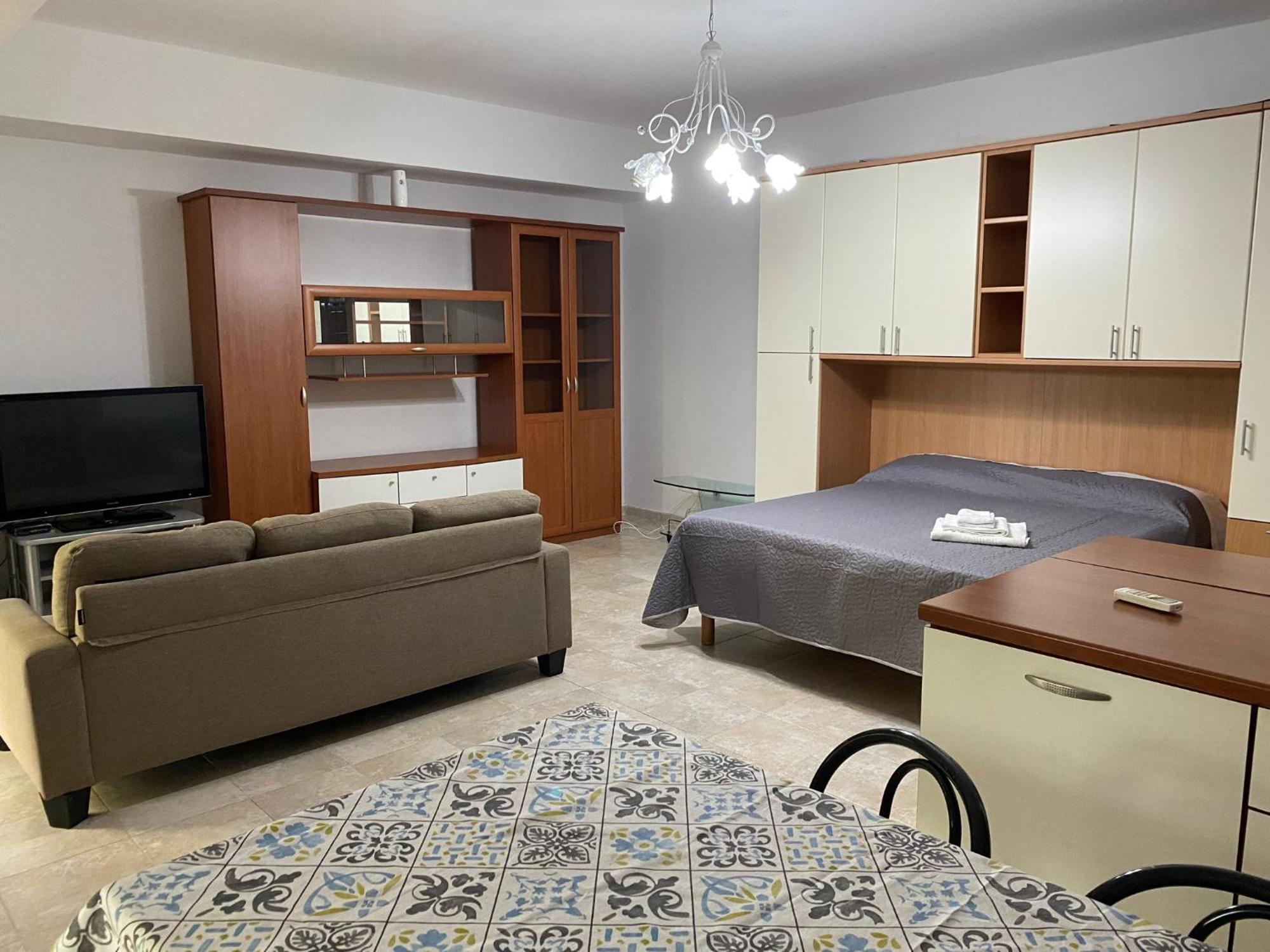 B&B Dionigi クロトーネ エクステリア 写真